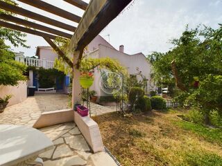  Maison  vendre 6 pices 135 m