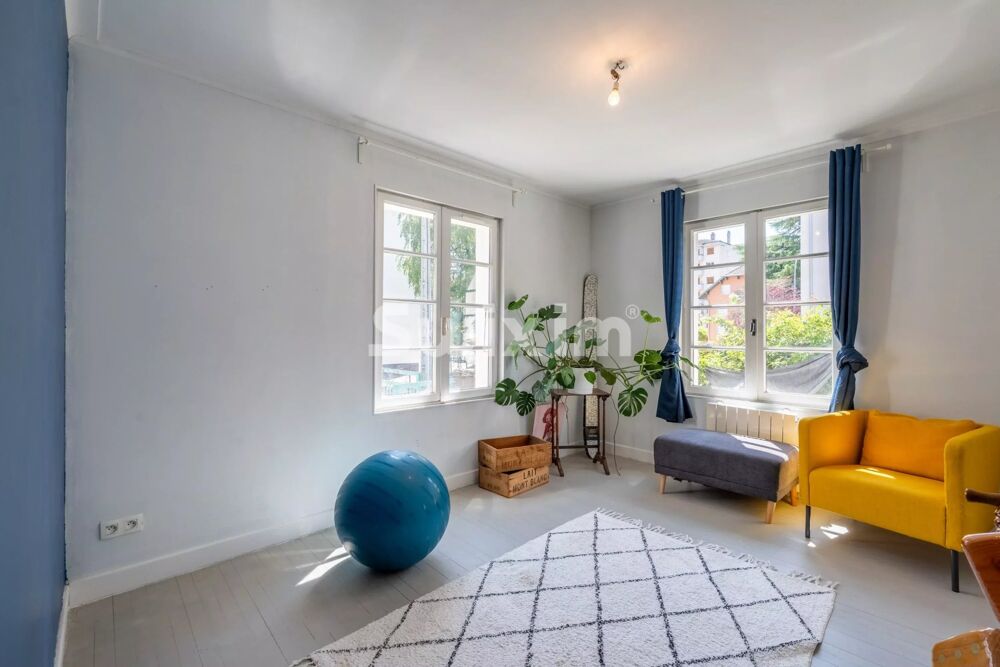 Annecy  Appartement T5 rénové avec terrasse  Garage en option