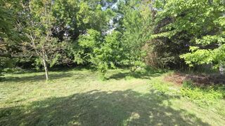  Terrain à vendre 551 m²