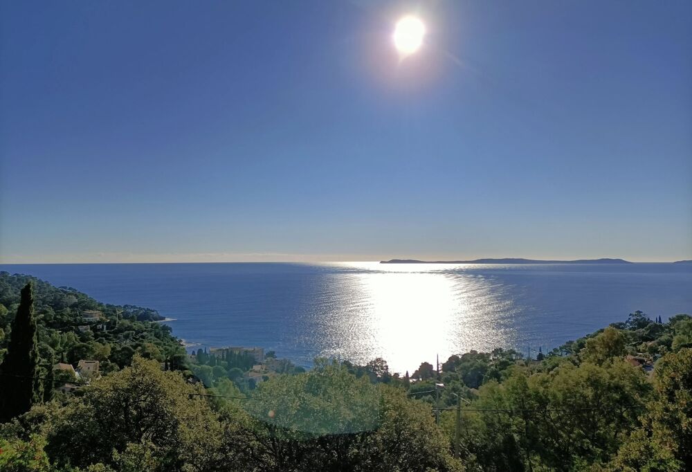 VILLA PROVENÇALE, VUE MER