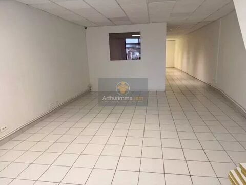 LOCAL A USAGE PROFESSIONNEL OU COMMERCIAL 750 52200 Langres