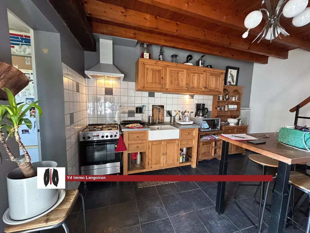 LANGOIRAN - Maison de charme 74 m2, 2 chambres, cour