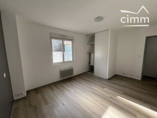  Appartement  louer 1 pice 40 m