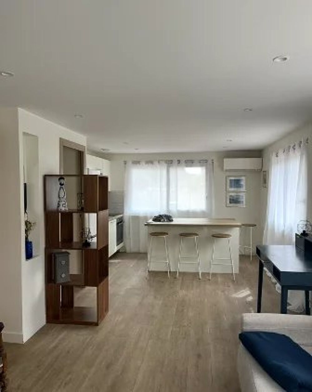 Deux pièces de 40m² avec terrasse de 8m² et parking