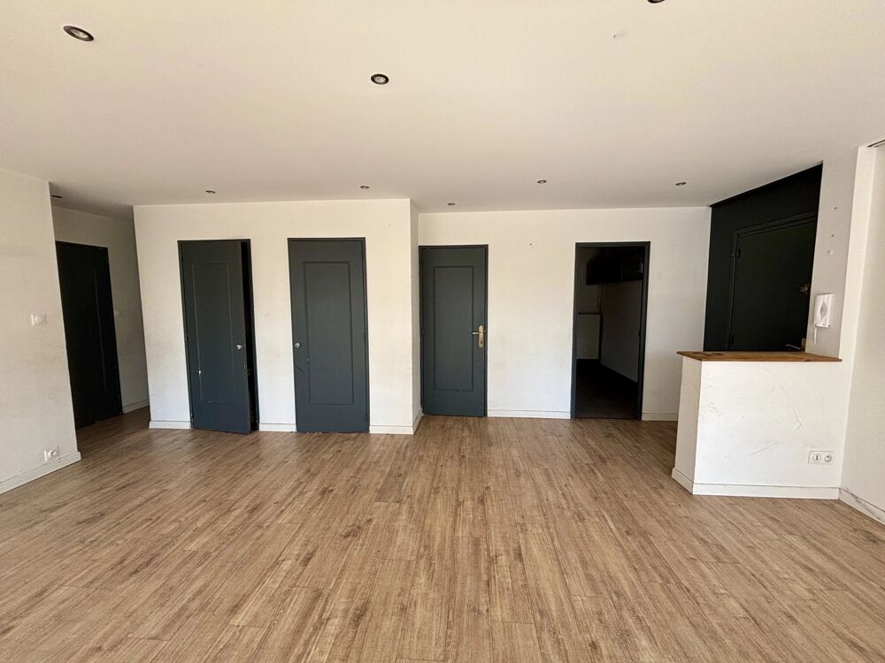 Vente Appartement T4 avec balcon et parking dans résidence sécurisée Saint-Étienne