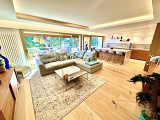 Vente Appartement Cannes Tassigny vente 4 pièces en dernier étage Cannes