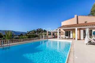  Maison � vendre 7 pi�ces 256 m�