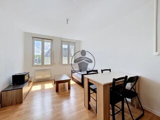  Appartement à louer 2 pièces 24 m²