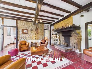  Maison � vendre 8 pi�ces 235 m�