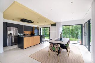  Maison � vendre 7 pi�ces 165 m�