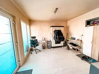  Maison à louer 6 pièces 197 m²