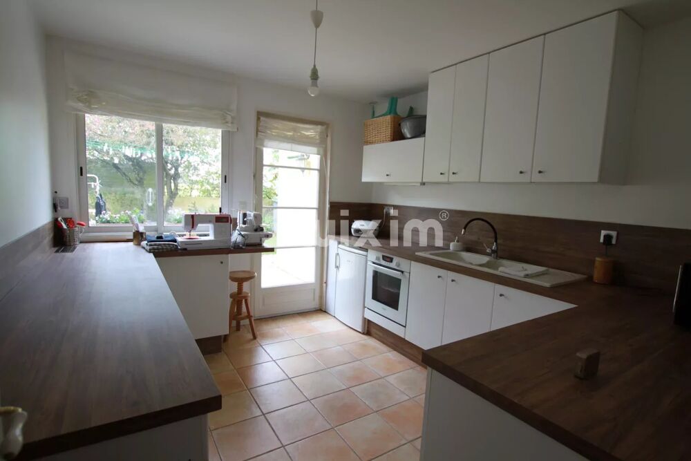 � vendre  Maison Vienne (38200)