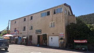  Immeuble à vendre 9 pièces 275 m²