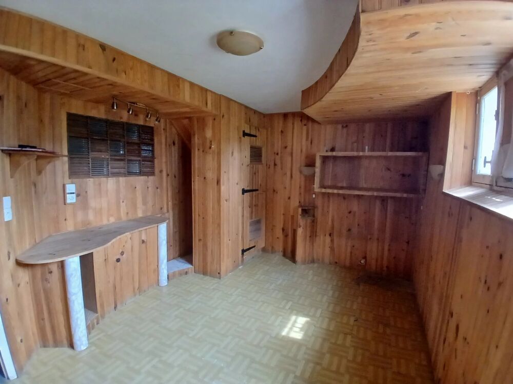 Pavillon sur sous-sol à rénover en partie