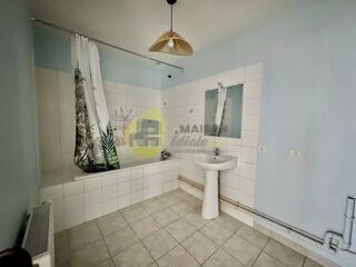  Appartement � vendre 3 pi�ces 89 m�