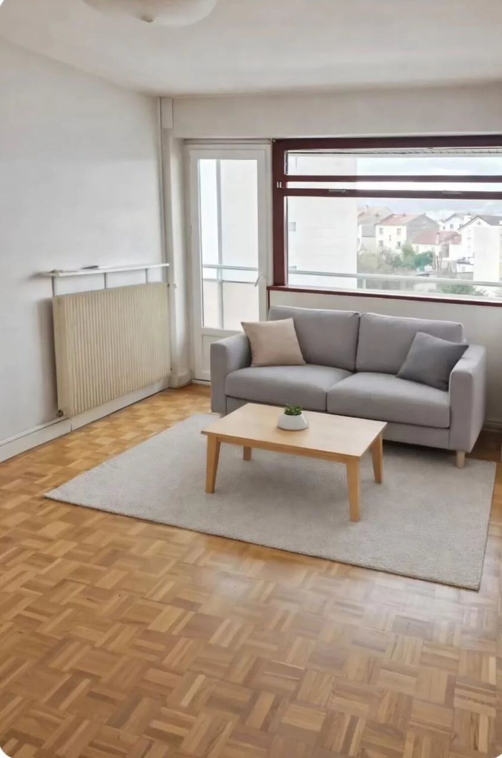 À VENDRE APPARTEMENT DE TYPE 2 AVEC UNE VUE IMPRENABLE SUR LES M