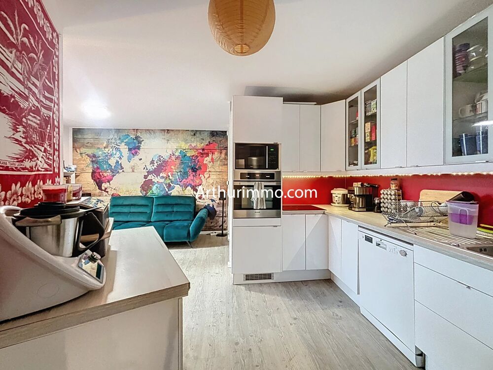 ARTHURIMMO  À VENDRE  Bel appartement 3 pièces avec terrasse 
