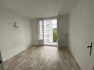  Appartement à louer 3 pièces 54 m²
