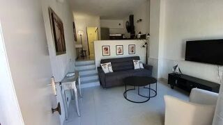  Appartement à louer 1 pièce 30 m²