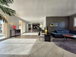 Vente Maison Maison de 168 m² avec 4 chambres, garage et 736 m² de terrain Le grau-du-roi