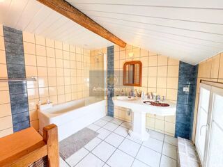  Maison � vendre 7 pi�ces 271 m�