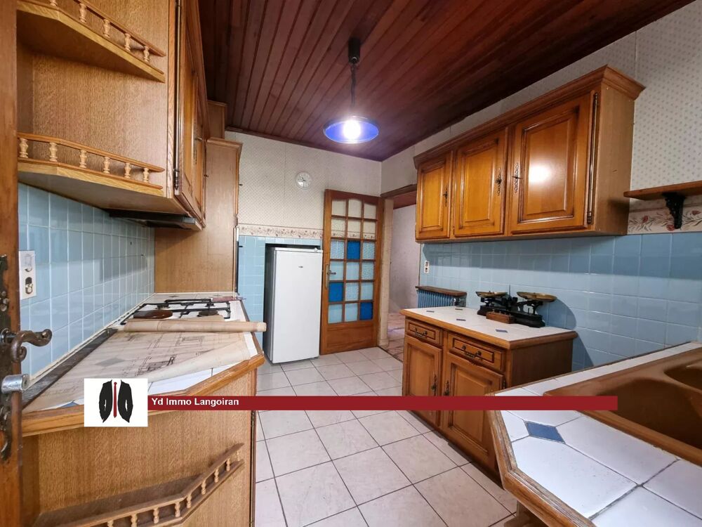 BAURECH - Maison T3/4 sur les hauteurs à rénover