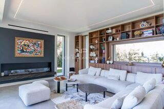  Villa à vendre 6 pièces 240 m²