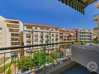  Appartement à louer 1 pièce 29 m²
