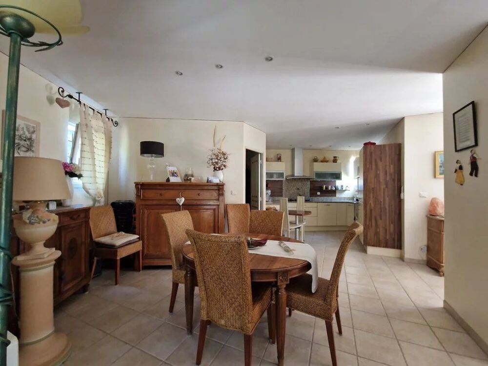 � vendre  Villa Lorgues (83510)