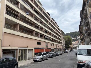  Parking / Garage à vendre 