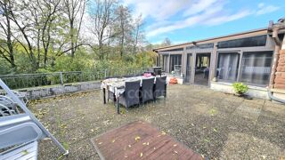  Appartement à louer 4 pièces 85 m²