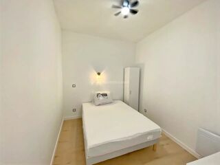  Appartement à louer 2 pièces 32 m²