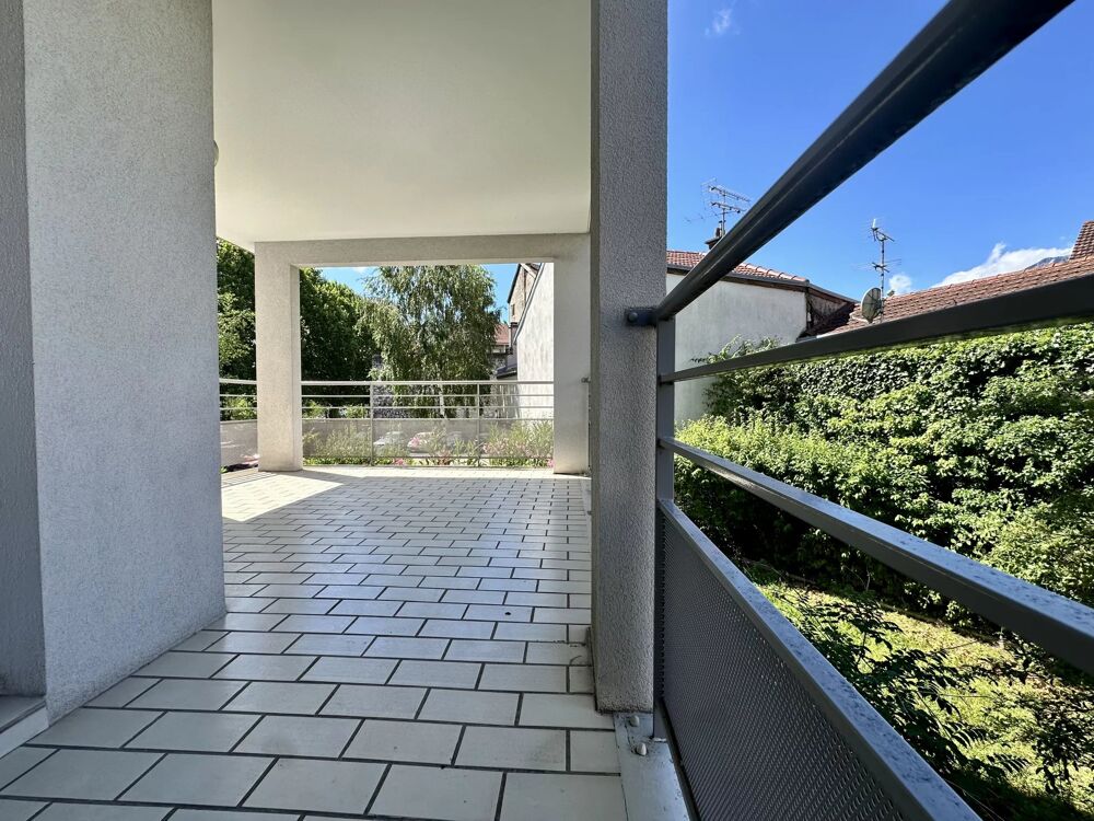 GRENOBLE  QUAI DE LA GRAILLE  T3 AVEC TERRASSE + GARAGE