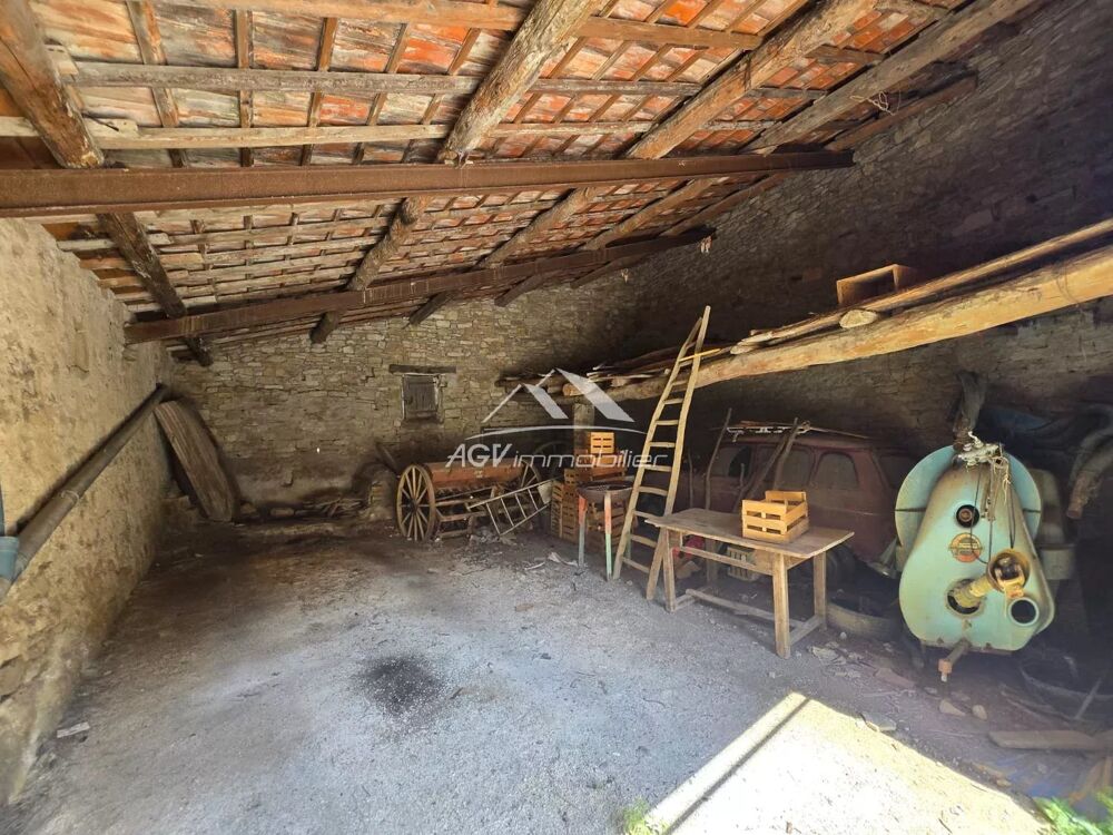 Proche Vézénobres, maison de village à rénover 5 pièces 115 m² +