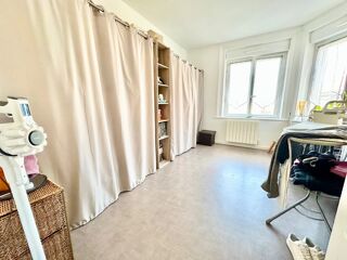  Immeuble � vendre 6 pi�ces 131 m�