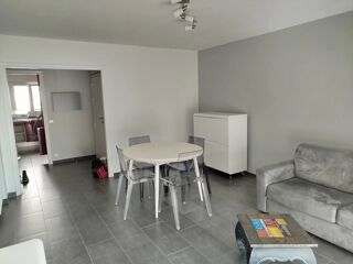  Appartement à louer 3 pièces 65 m²