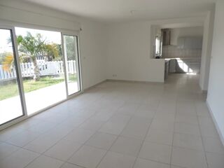  Maison à louer 4 pièces 139 m²