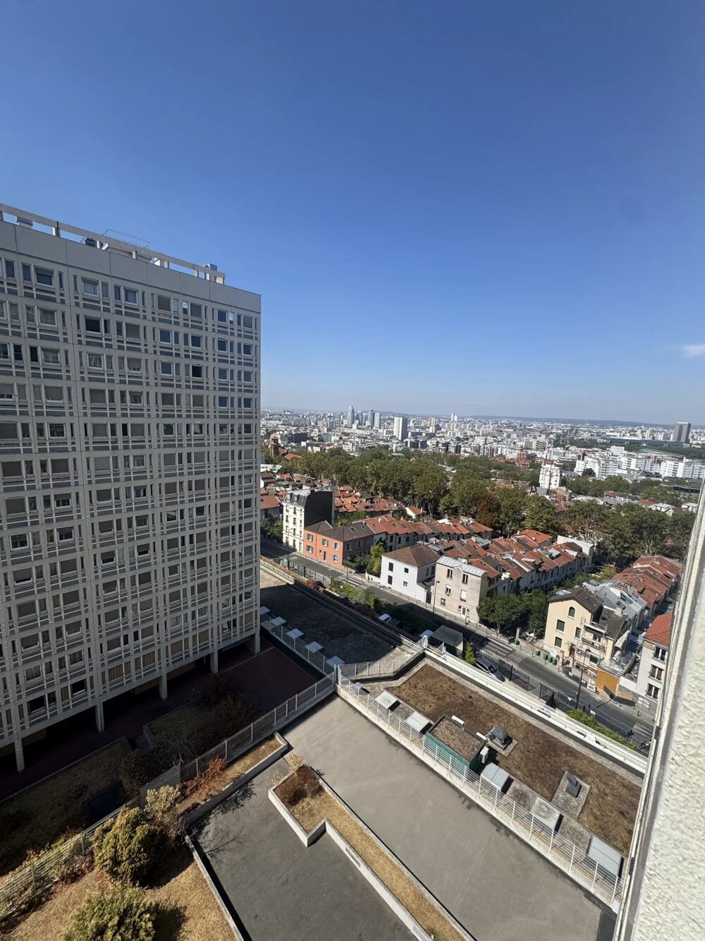 Vente Appartement 2 pièces calme et clair Paris 19