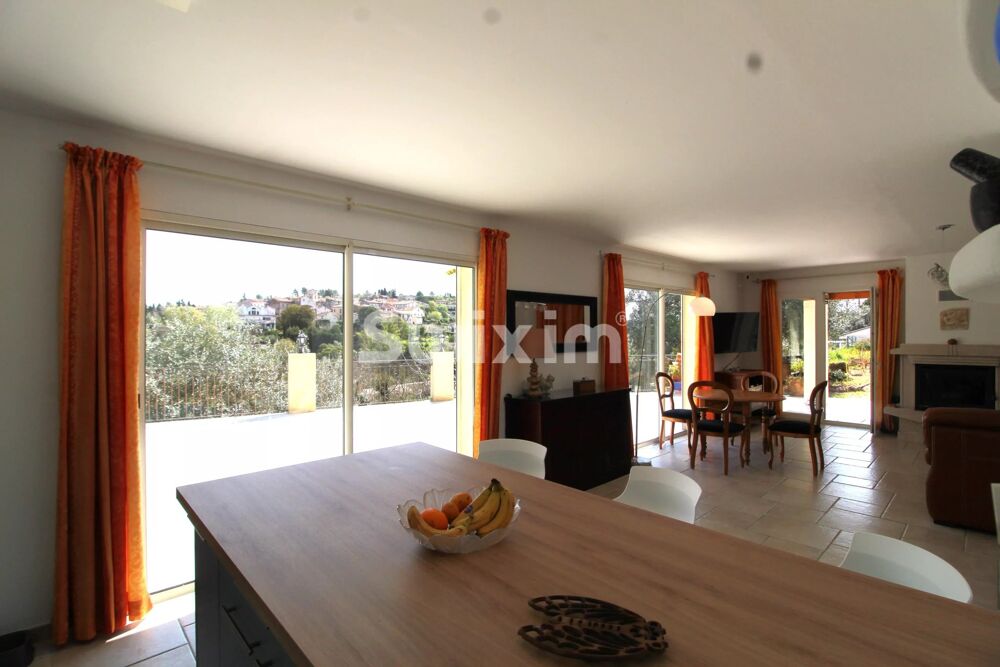 � vendre  Maison Saint-Paul-en-For�t (83440)