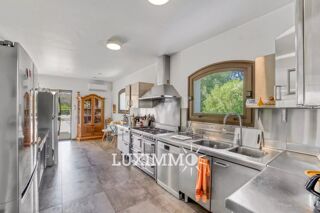  Maison � vendre 7 pi�ces 265 m�