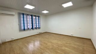  Immeuble à vendre 15 + pièces 900 m²