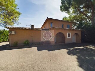  Villa  vendre 6 pices 176 m