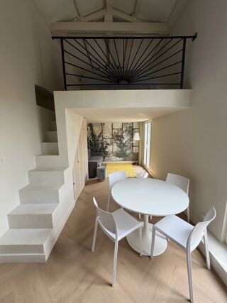  Appartement à louer 2 pièces 33 m²