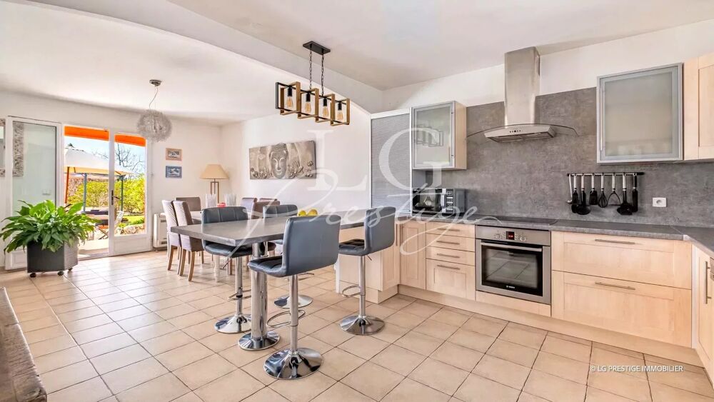 Vente Maison Callian – Villa plain-pied 4 chambres avec piscine, au calme Callian