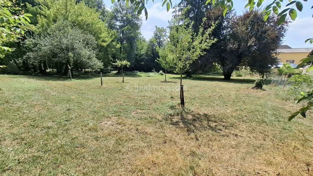Propriété rénovée de 110 m² / DPE C/ 3 chambres + dépendances +