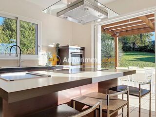  Maison à vendre 8 pièces 278 m²