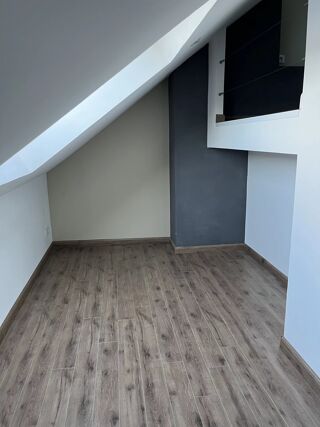  Appartement à louer 3 pièces 44 m²