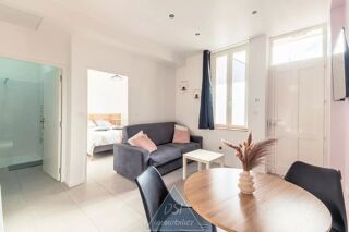  Immeuble à vendre 15 + pièces 