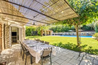  Maison � vendre 8 pi�ces 300 m�