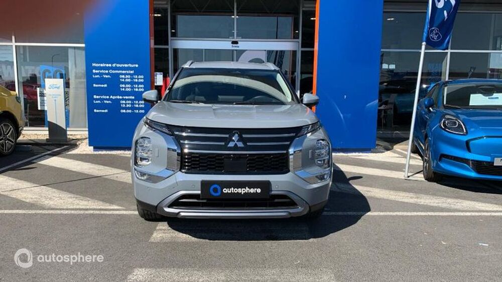 Outlander 2.4 PHEV 306ch Intense 4WD 2025 occasion 08000 Charleville-M&eacute;zi&egrave;res